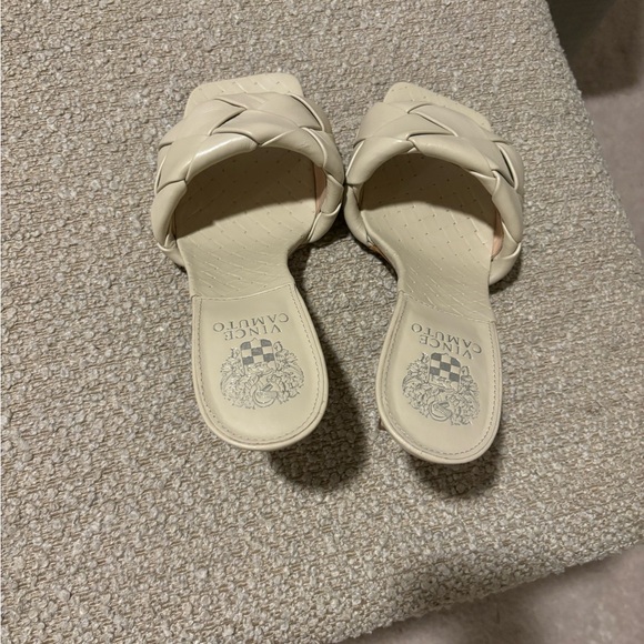 Vince camuto heel sandals - Picture 2 of 8